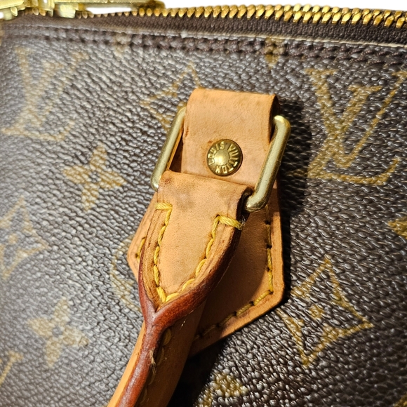 LOUIS VUITTON ALMA BAG - Picture 7 of 16